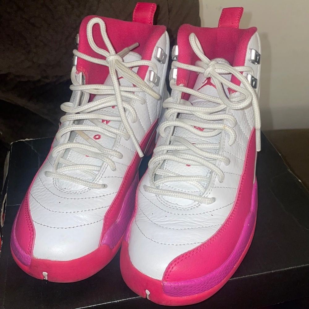 Jordan retro 12 BG pink